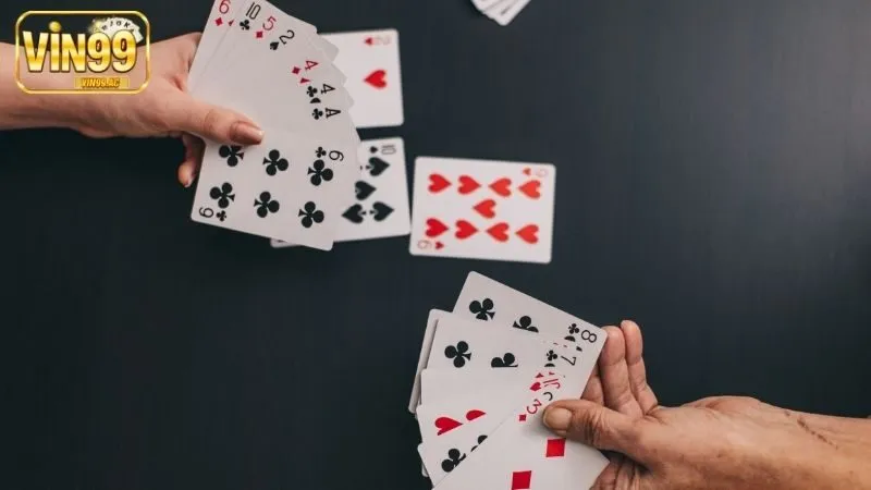 Mẹo chơi Phỏm Vin99 cách giữ bài thông minh